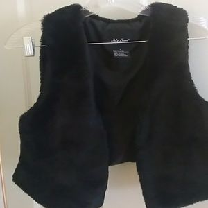 Black fake fur Vest